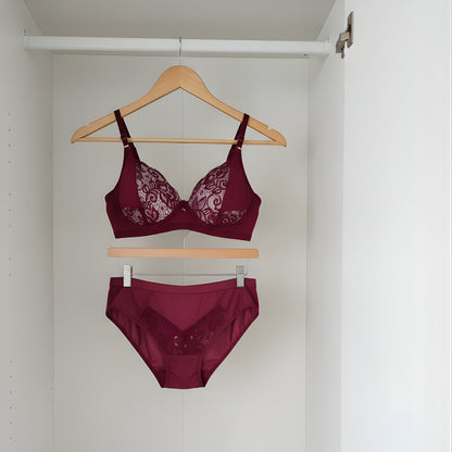 Women Lace Bra Panty Set | Soft & Comfortable Designer Lingerie Set for Daily